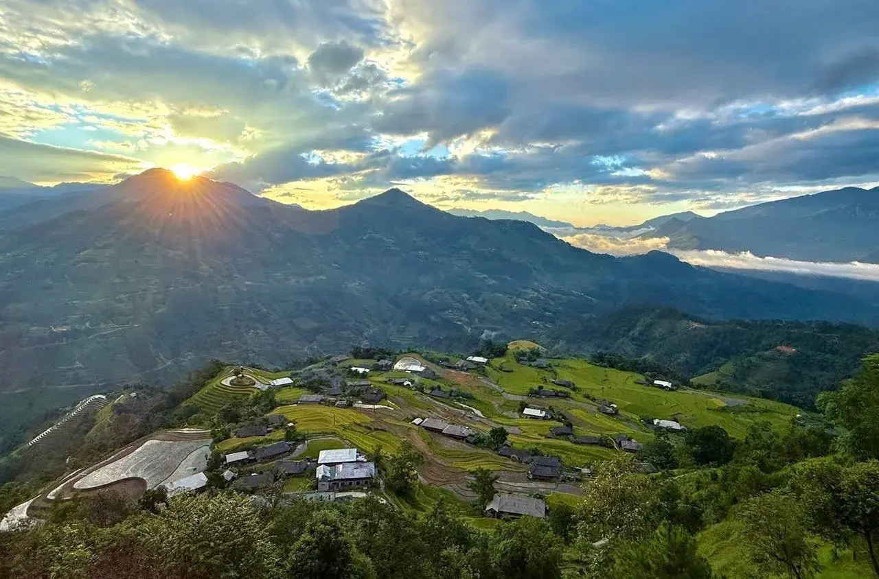 Hà Giang - Cao Nguyên Đá Đồng Văn 3 ngày 2 đêm · ảnh 2