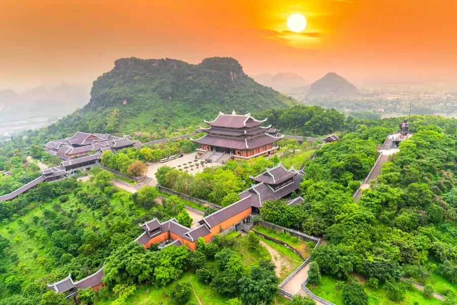 Tour Hoa Lư - Tam Cốc - Hang Múa - Bái Đính - Tràng An 2 ngày 1 đêm · ảnh 13
