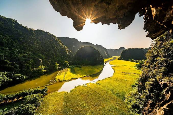 Tour Cố Đô Hoa Lư - KDL Sinh Thái Tam Cốc - Đạp Xe · ảnh 2