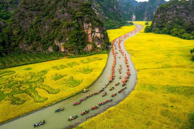 Tour Cố Đô Hoa Lư - Tam Cốc - Hang Múa 1 Ngày · ảnh 3